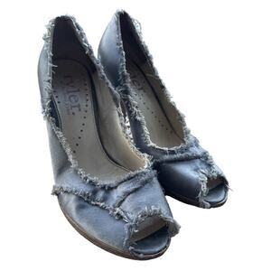 RICHARD TYLER Gunmetal Pewter anisette 7.5 m Peep Toe Heels Distressed